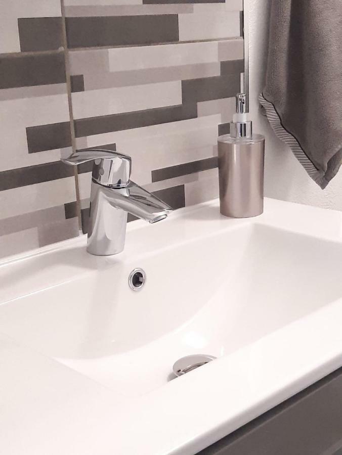 Comfort Stay Basel Airport 1A46 圣路易 外观 照片